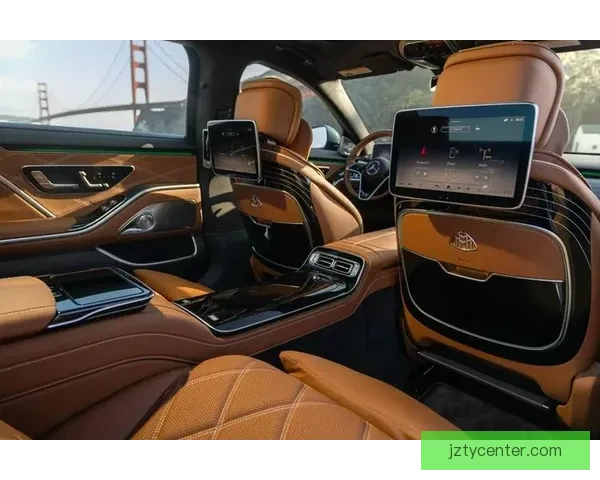 詹姆斯定制迈巴赫S680惊艳亮相 专属细节展现极致豪华与个性